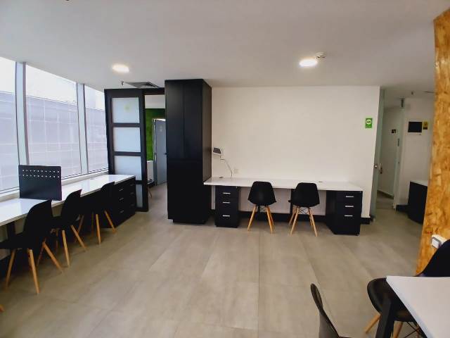 Oficina en Arriendo