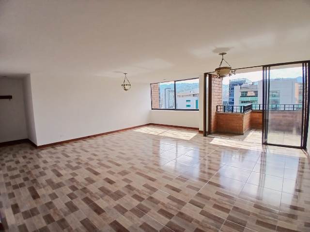 Apartamento en Arriendo