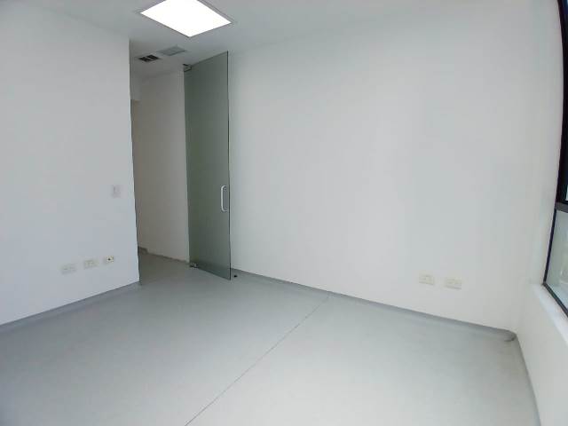 Oficina en Arriendo