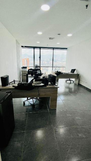Oficina en Arriendo