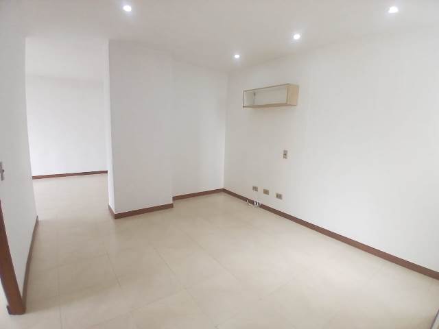 Apartamento En Arriendo