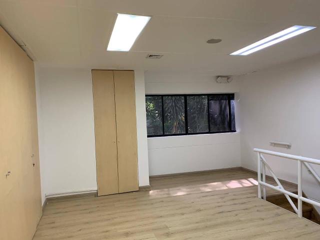Oficina en Arriendo