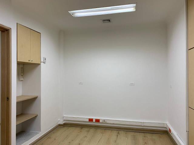 Oficina en Arriendo