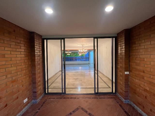 Apartamento en Arriendo
