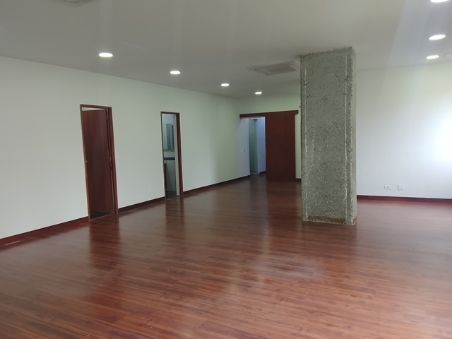 Oficina en Arriendo