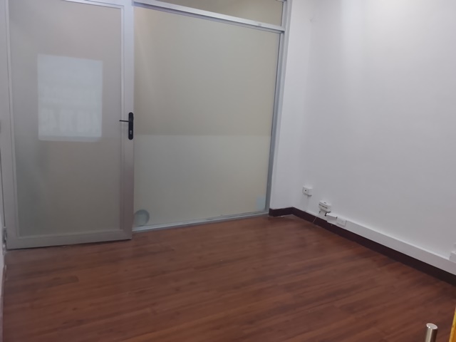 Oficina en Arriendo