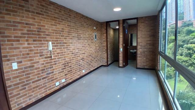 Oficina en Arriendo