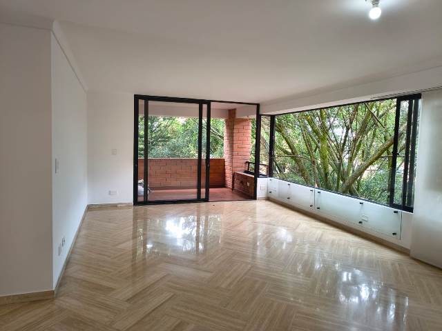 Apartamento en Arriendo