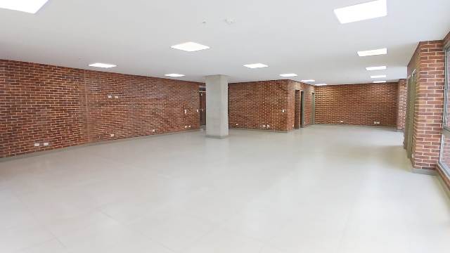 Oficina en Arriendo