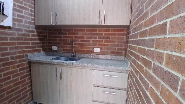 Oficina en Arriendo
