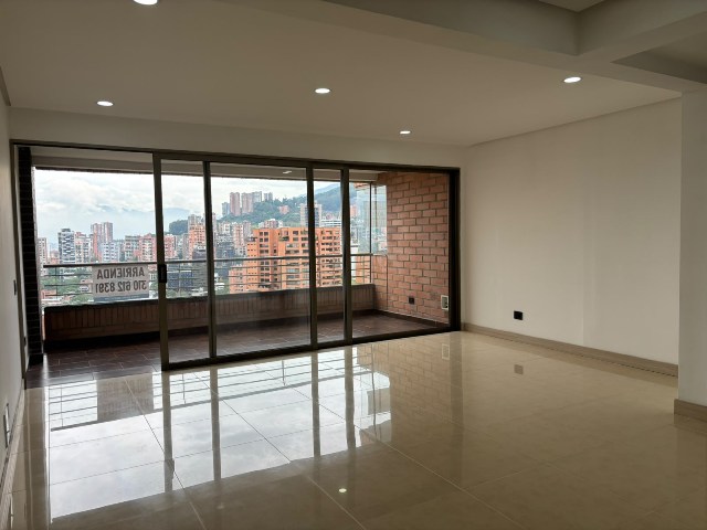 Apartamento en Arriendo