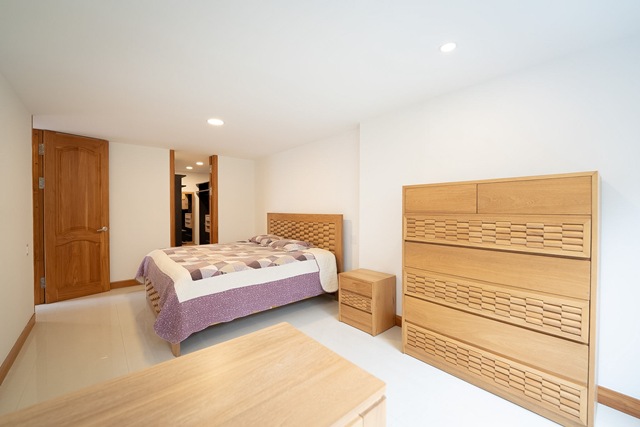 Apartamento Amoblado en Venta