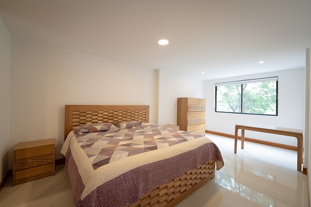 Apartamento Amoblado en Venta