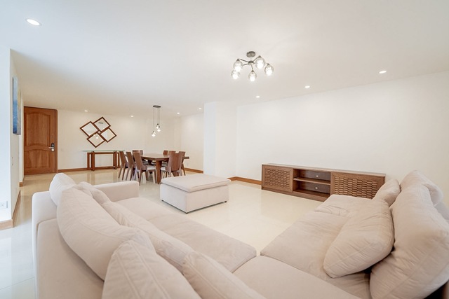 Apartamento Amoblado en Venta