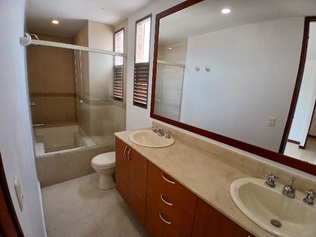 Apartamento en Arriendo