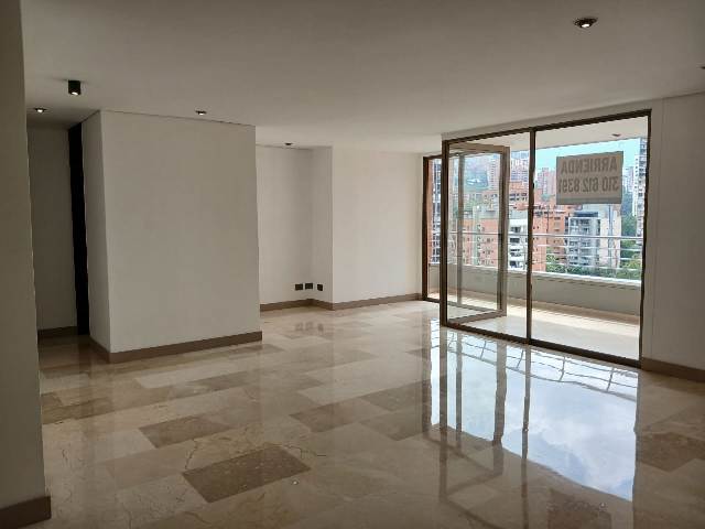 Apartamento en Arriendo