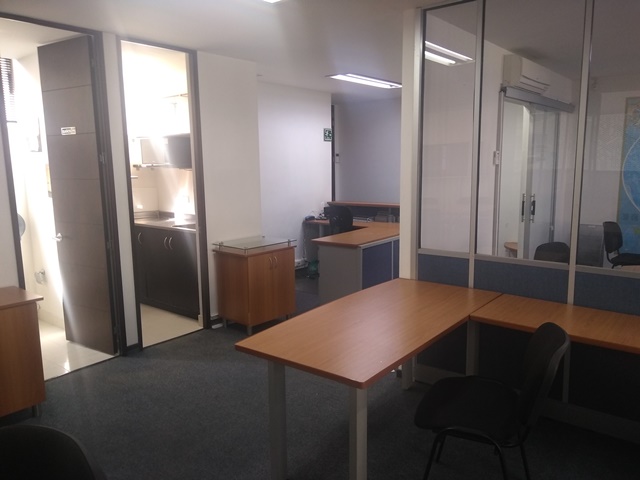 Oficina en Arriendo en el Poblado