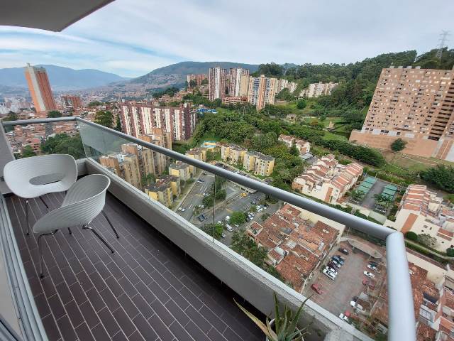 Apartamento Amoblado en Arriendo en el Poblado