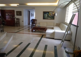 4 Habitaciones Habitaciones, ,5 BathroomsBathrooms,Apartamento,En Venta,1584