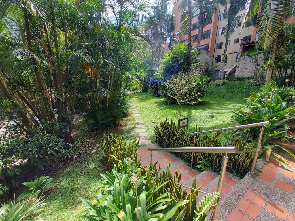 Apartamentos en Arriendo