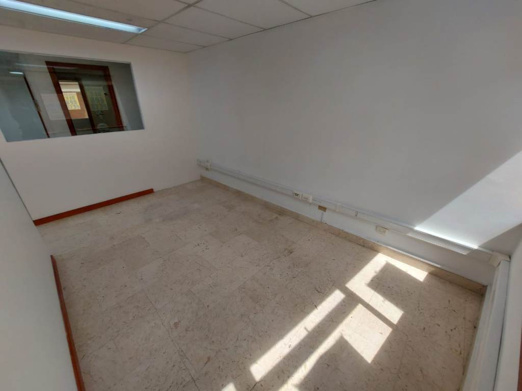 Oficinas en Arriendo