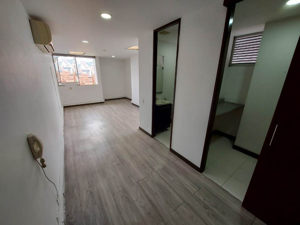 Oficinas en Arriendo